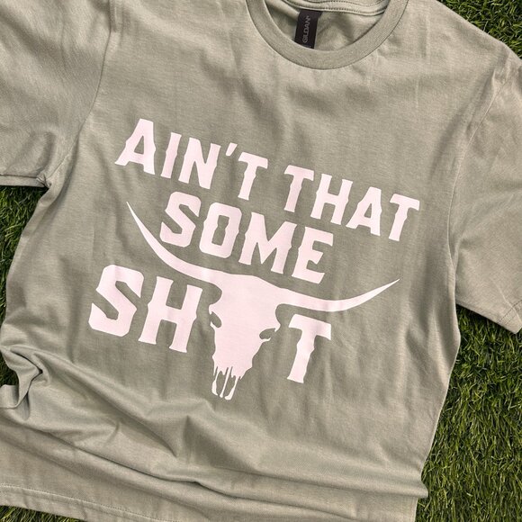 Ain't That Some Tee - Picture 1 of 3